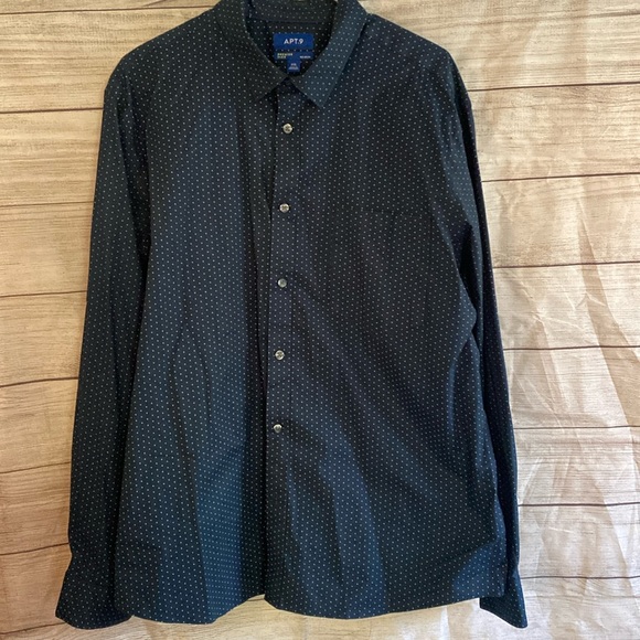 Apt. 9 Other - Apt 9 Men’s Button down long sleeve shirt